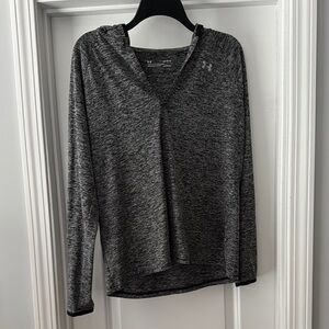 Under Armour Gray Hooded Heatgear Top (L)